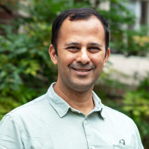 Laxminarayan_retina-e1677216911674-300x300